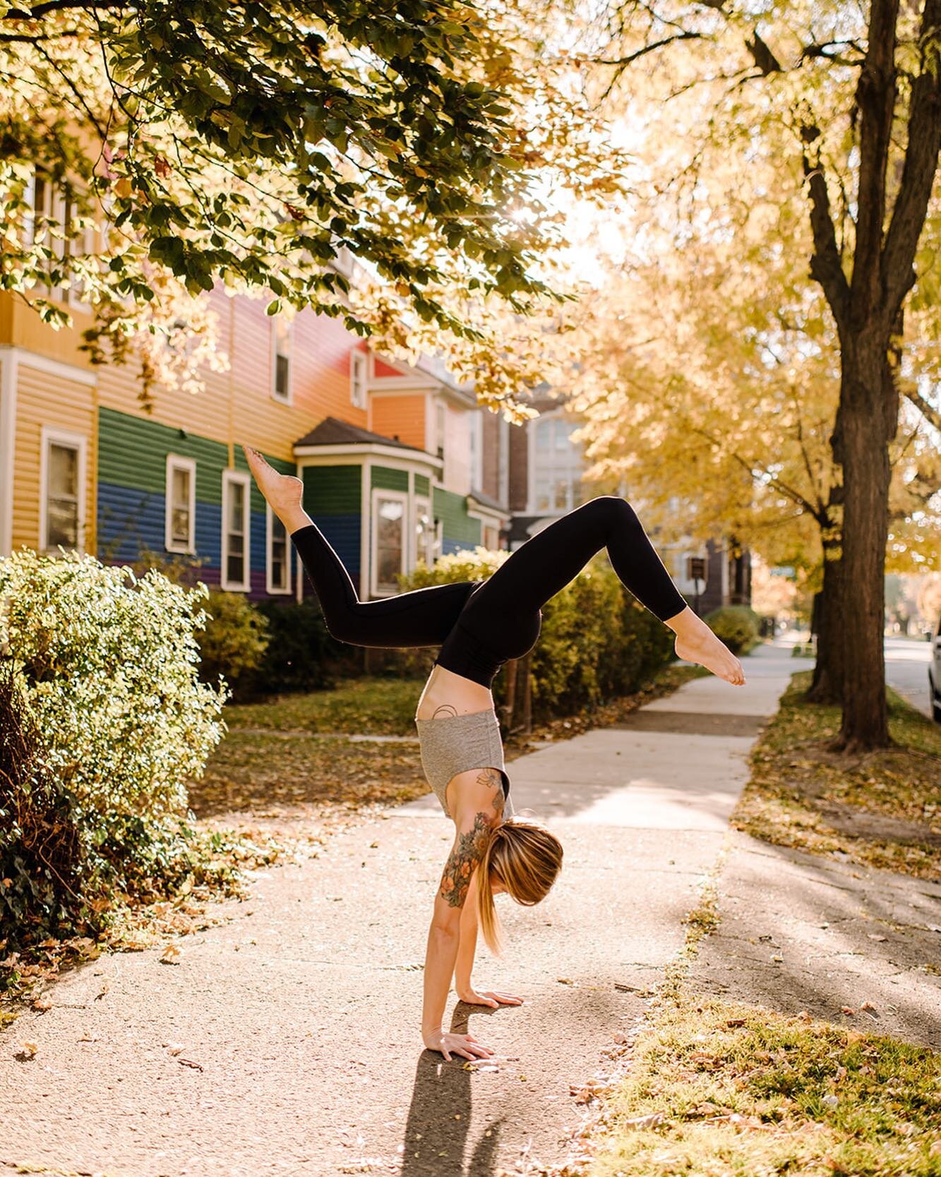 There is always room for change but you have to be open to that change.
 - KATHRYN BUDIG  As we close out this quarter, let's leave behind what no longer serves us, let's collectively breathe into the strength and courage inside of us so we can become a better version of ourselves. Tomorrow we welcome @alice_in_yogaland_ back to the LCD community. Let's go up on a Thursday by booking your best effort. We are underneath the heated tent unless the weather is like today then we will be back inside LCD Hot. #linkinbio #local #smallbusiness #yoga #hotyoga #movement #wellness #health
